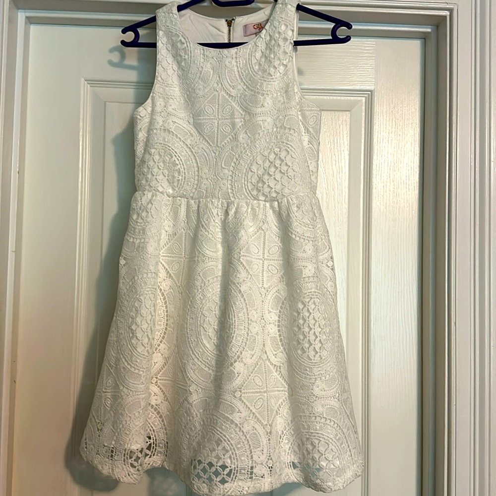 White lacy kids dress